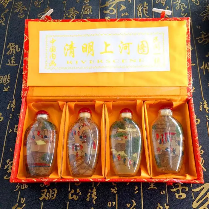 

Interesting China Beijing characteristic bottle art snuff bottle 4pcs commercial gift for foreign customers handmade crafts