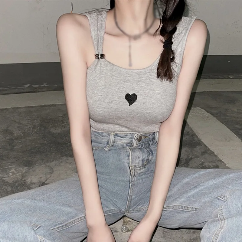 

Женский короткий топ без рукавов, повседневный облегающий топ с принтом в виде сердца, для улицы, лето 2021