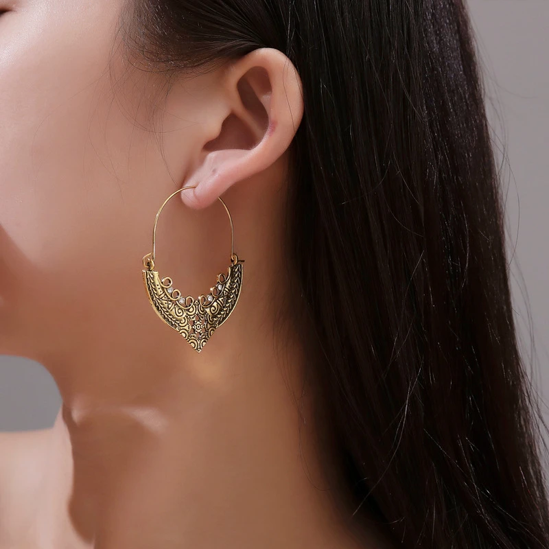 

Vintage Ethnic Bohemian Drop Earrings For Women Exaggeration Hollow Out Geometric Earrings Ear Hook Circle Boho Jewelry