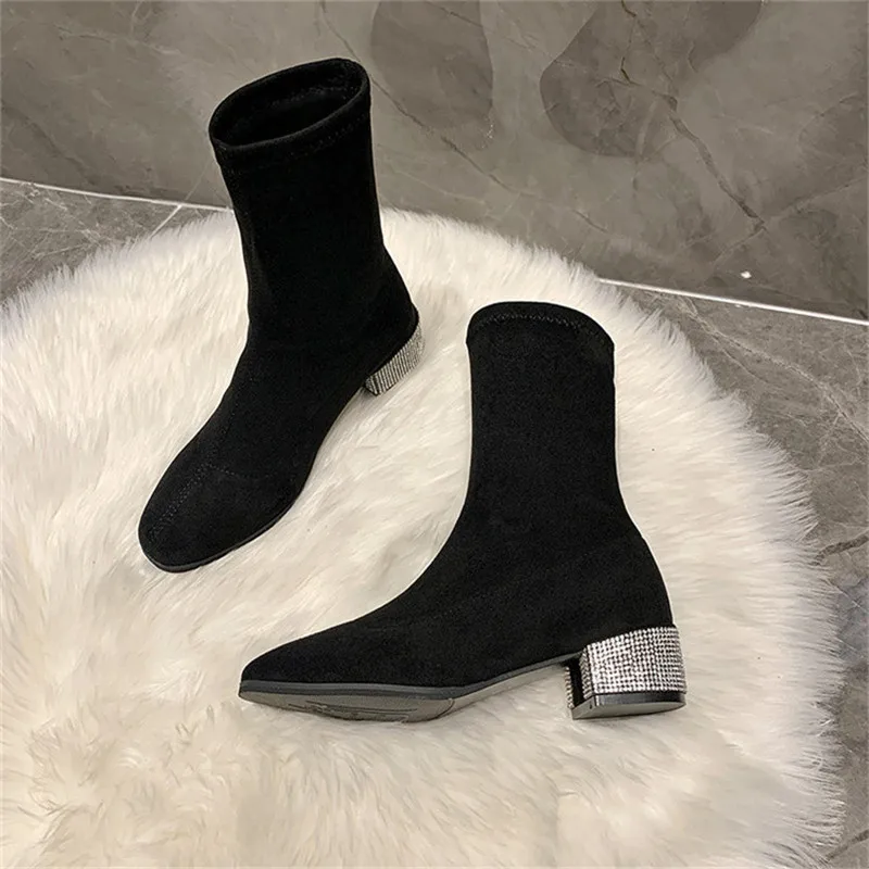 Women Boots Round Toe Women's Boots Shoes 2021New Fashion Slip On Woman Boots 4cm Heel With Plush 35-39