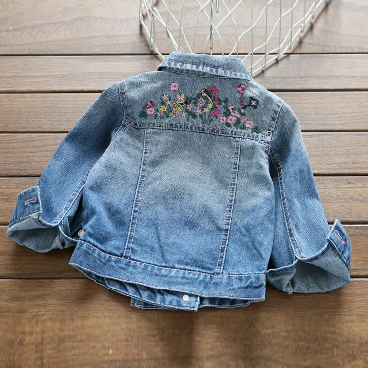 Новинка пальто для девочек корейское джинсовое с цветочной вышивкой и лацканами