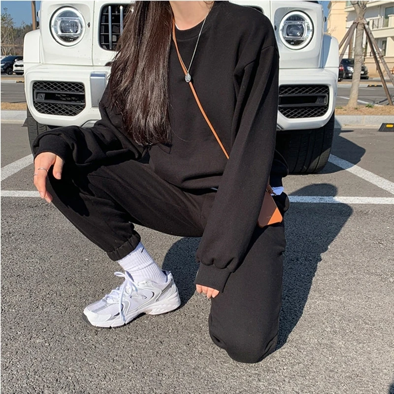 

2021 New Autumn Winter Lounge Wear Solid Colors Tracksuit Suits Women Sets Two Pieces Pullovers Sporty Pants