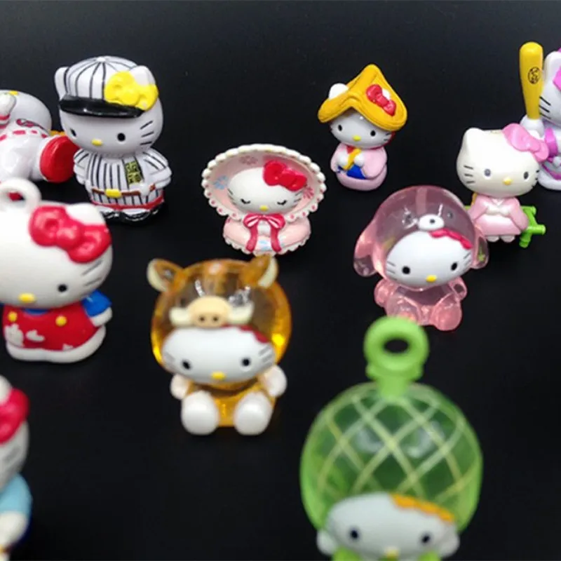 

1pcs Kids Gifts Mini Figurine Hellokitty Decoration Cute Doll Model Toys 2cm Keychain Dolls Toy