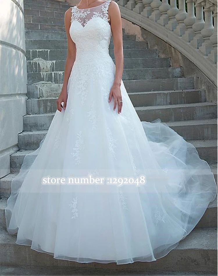 

Unique white tulle scoop neckline embroidery A-line wedding lace applique formal bridal gown