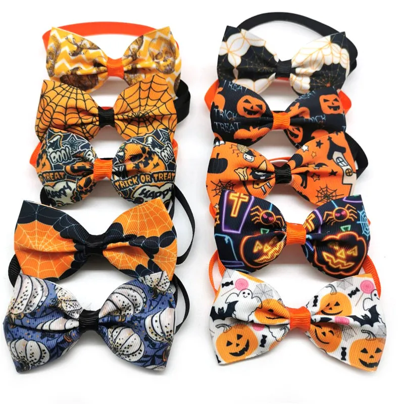 

30/50/pcs Halloween Dog Bowties Accessories Pumpkin Ghost Pet Cat Dog Bowtie Ties Puppy Dog Bowtie Collar Pet Holiday Supplies