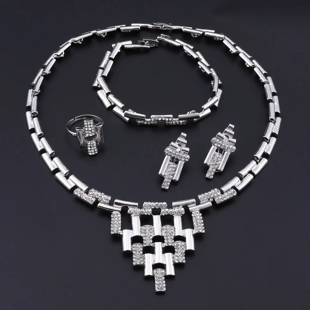 Комплект из колье серёг кольца и браслета | Украшения аксессуары