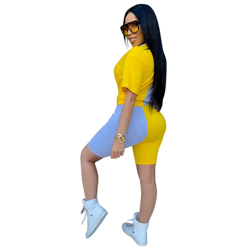 Женский спортивный костюм из двух предметов топ с круглым вырезом и облегающие