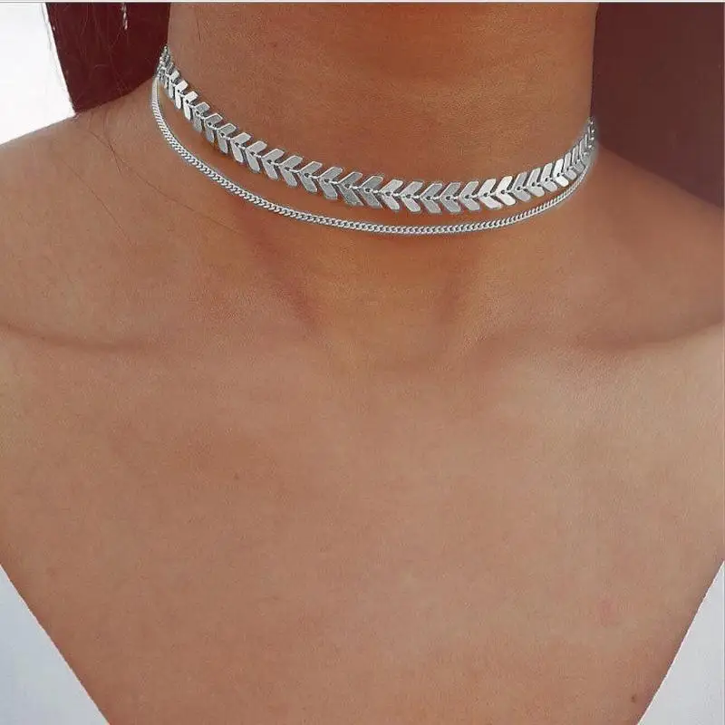 

2020 Bohemian Fashion Sequins Choker Necklace for girls Charm Pendant Two Layers Choker Necklace Jewelry Accessories