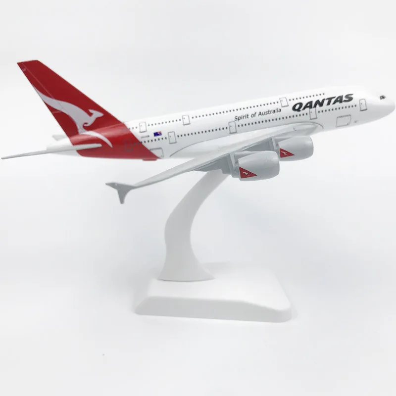 

20CM/16CM Australia Airlines Qantas A380 Boeing 747 airplane model collections
