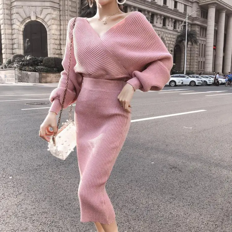 

Women 2021 Spring Autumn Fashion 2 Piece Suits Female Pullover V-neck Knitted Sweater Tops Ladies Mid-Long Slim Skirt Sets Q245