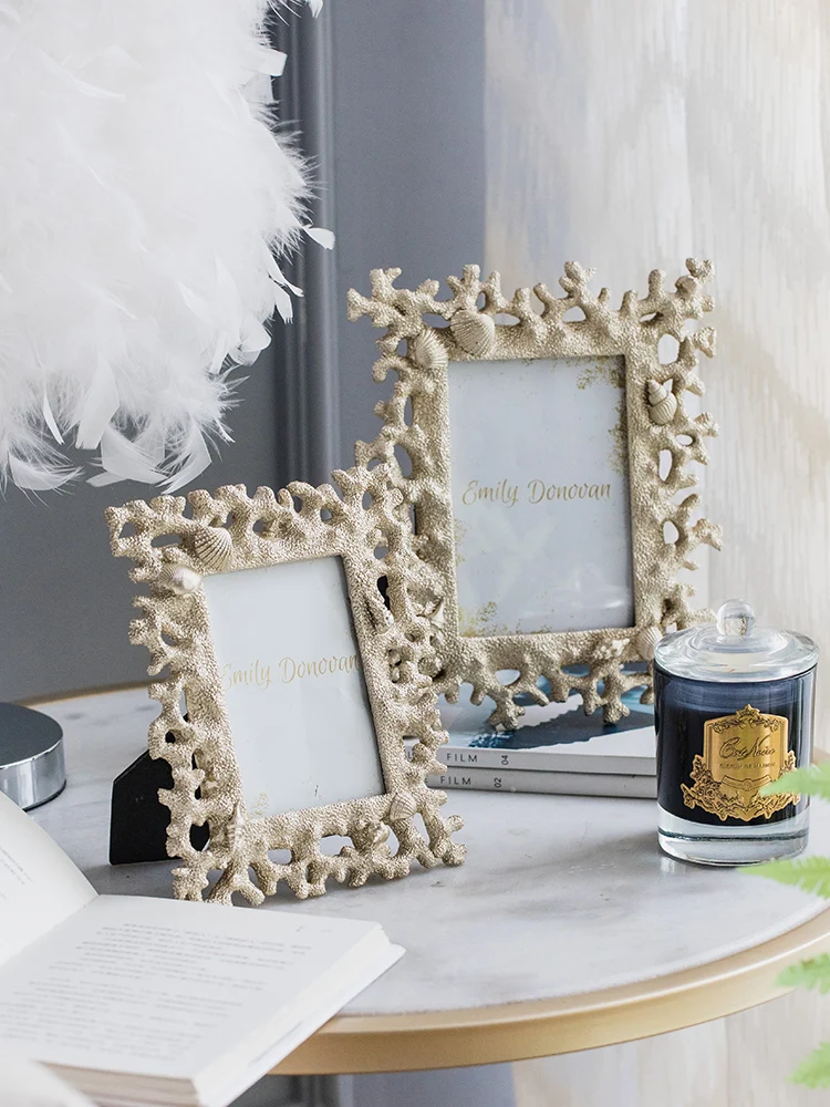 Креативная фоторамка из морской раковины кораллового цвета домашние