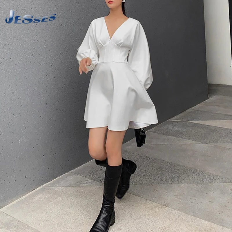

Офисное Белое Облегающее Платье с пышными рукавами и V-образным вырезом, весеннее повседневное пикантное мини-платье, однотонное плиссиров...