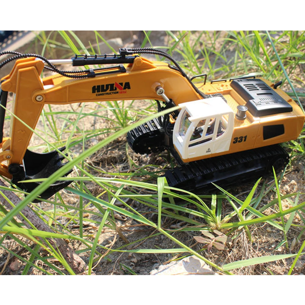 модель электрического экск