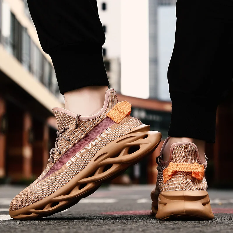 Men Sneakers Women Sports Running Shoes Fashion Male Couple Jogging Lightweight Causal Shoes 2021 Breathable Athletic Shoes