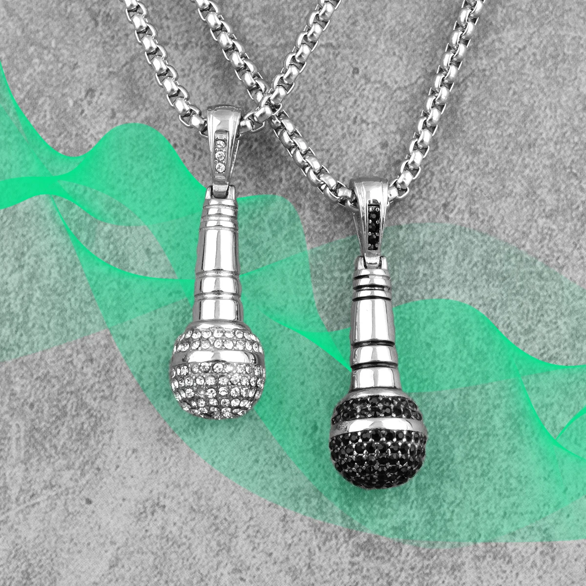 

Host Singer Microphone Long Men Necklace Pendant Chain Punk for Boyfriend Male Stainless Steel Jewelry Creativity Gift Wholesale