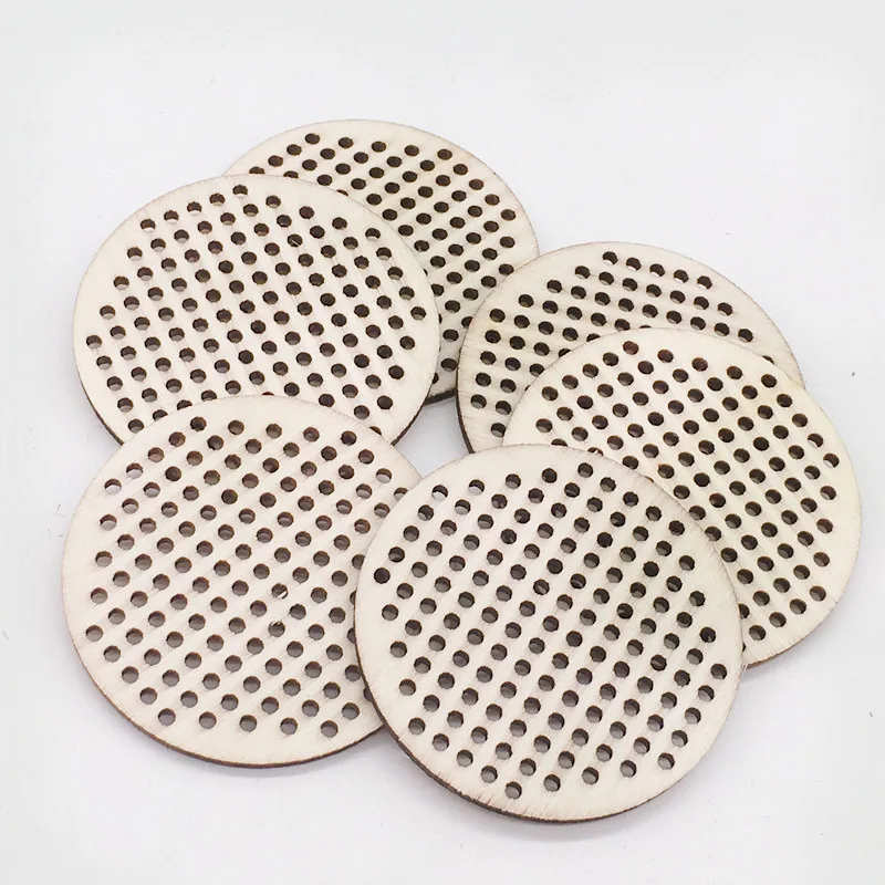 30 PCS 5CM 30 шт. сердце круг формы крестиком отверстие резьба по дереву Скрапбукинг Ремесло для украшения ручной работы Diy Рукоделие Декор - Цвет: 30 PCS 5CM