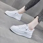 Женские кроссовки на шнуровке, повседневная обувь на платформе, белые кроссовки для тренировок, черные уличные кроссовки для бега, 2020 г, новинка весны-осени 8682
