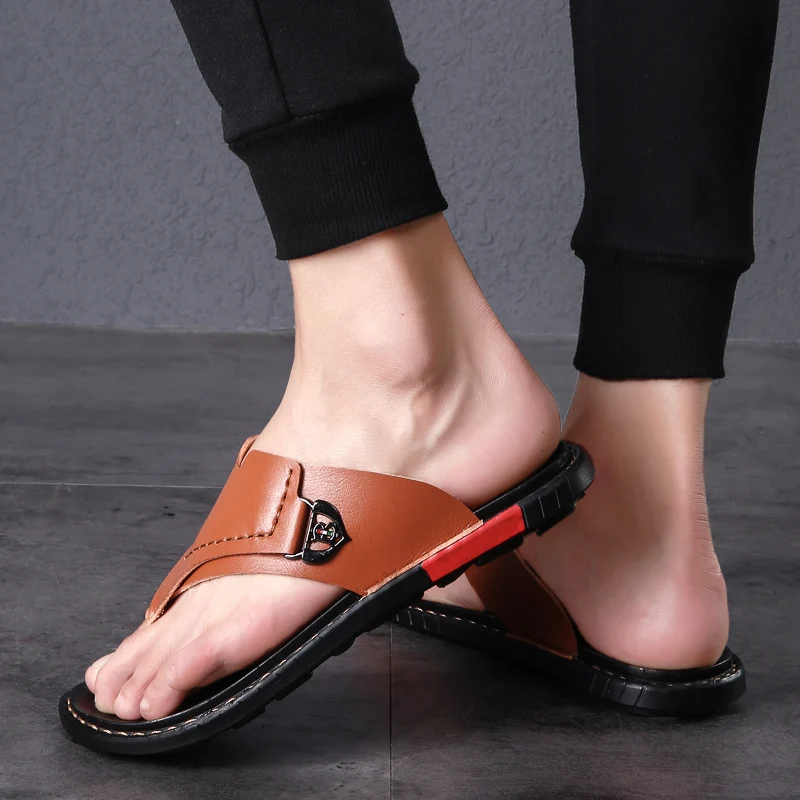 Модные мужские сандалии Летние черные пляжные Уличные дышащие летние на плоской