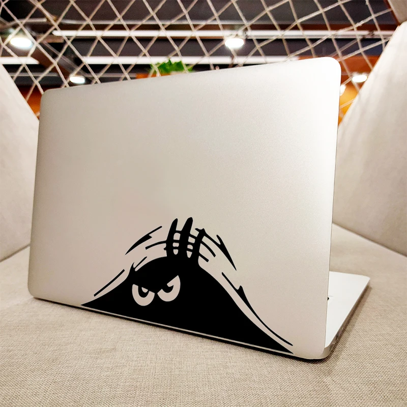 Наклейка на ноутбук с эльфом и злыми глазами для MacBook Pro Air виниловая креативная
