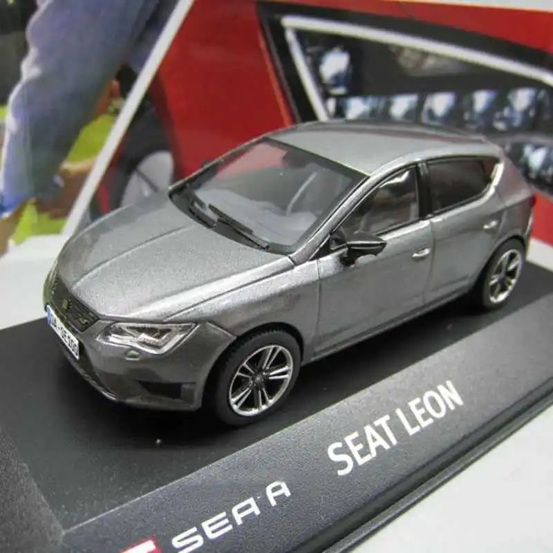 

Seat leon 1/43 scale ibiza sc car model toy diecast collect model Car
