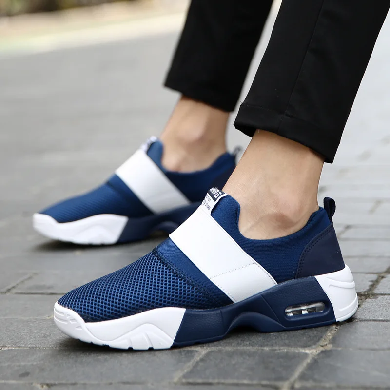 Кроссовки мужские дышащие на высокой подошве повседневная обувь Мокасины белые