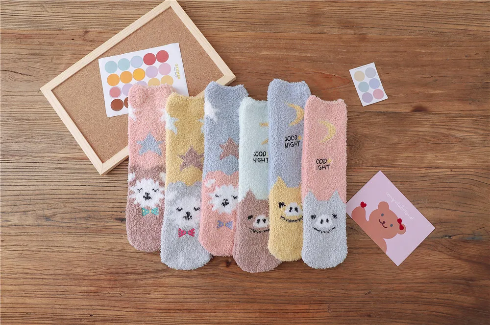 

10 Pairs New Winter Coral Fleece Thick Warm Home Floor Women Socks Cartoon Cute Pig Sheep Animals Print for Girls Sock Sox 2021