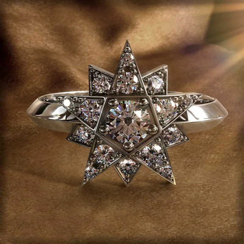 Кольцо женское из розового золота с фианитом и камнем | Украшения аксессуары