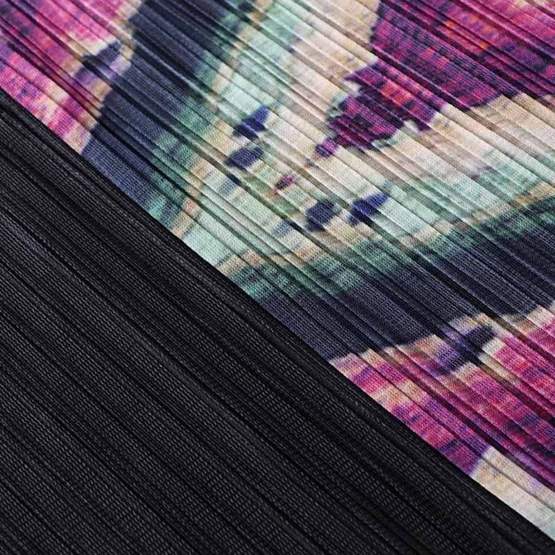 

GALCAUR Pleated Two Piece Set For Women O Neck Batwing Three Quarter Sleeve Tops High Waist Pants Female Print Sets Female 2021