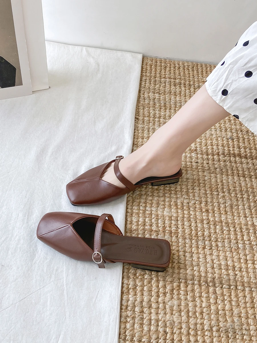 

Shoes Slippers Women Summer Pantofle Slides Low Loafers Cover Toe Fashion Female Mule Flat 2021 Soft Luxury Mules Bonded Leather