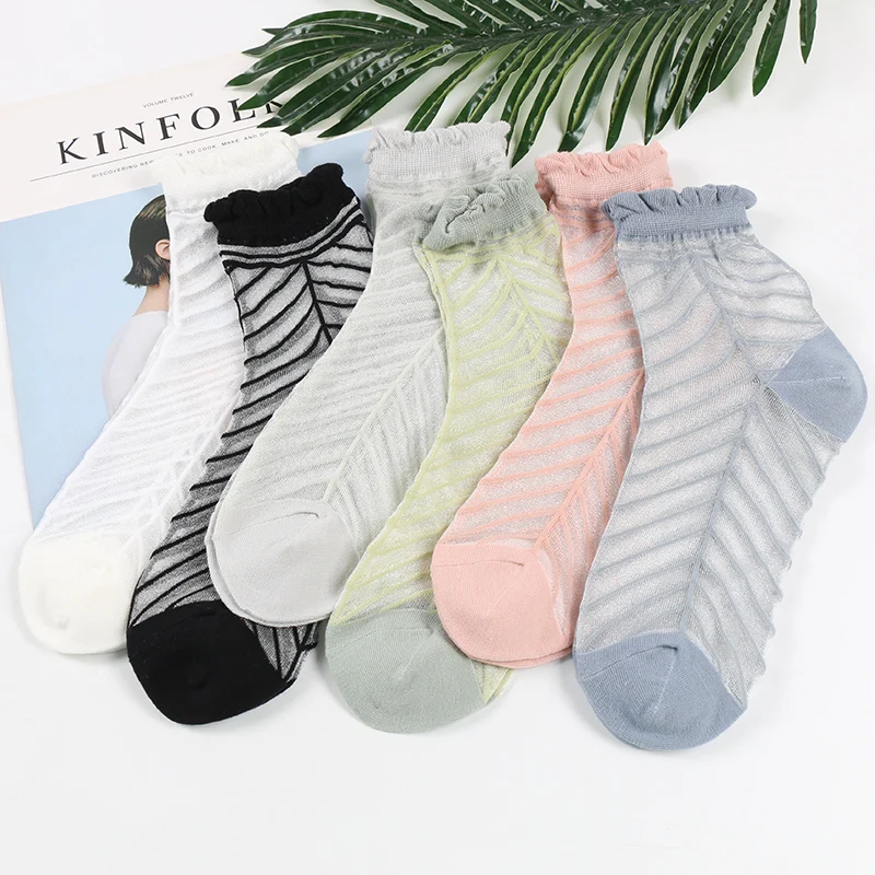 Женские прозрачные тонкие носки летние полосатые с узором листьев и вены простые