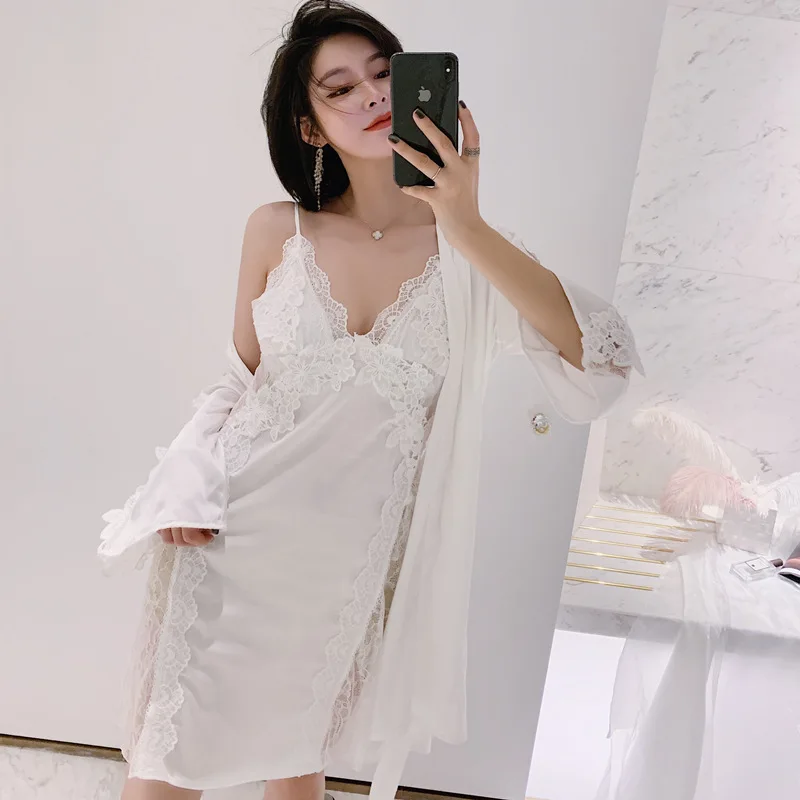 

Women's Sleep & Lounge