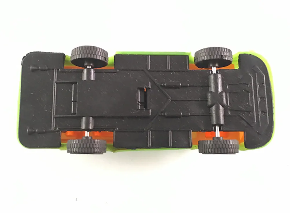 

1pc Child Baby Nursery Toys Educational Classic Vintage Toy Bus Pull Back The Bus Power Toy