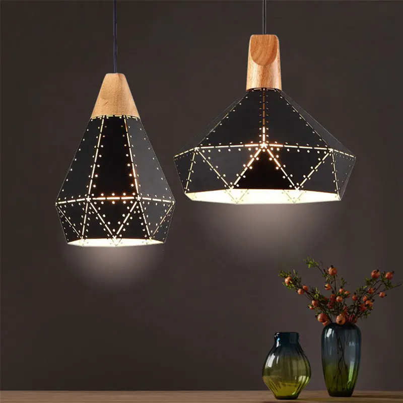 Железный подвесной светильник из цельной древесины с изображением звездного