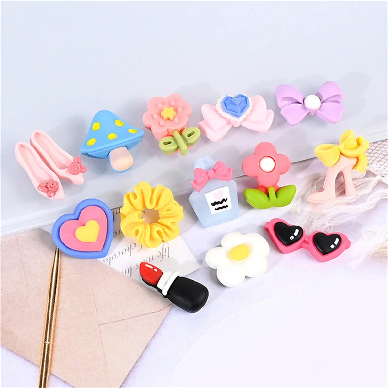 Julie Wang 20PCS Resin Girls Series Charms Mixed Flower Hair Ring High Heel Bowknot Perfume Jewelry Accessory Doll House Decor - купить по