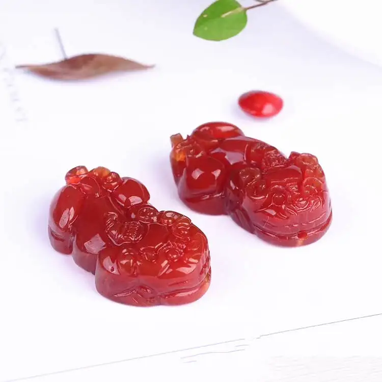 Красные Агаты резной амулет Pixiu для мужчин и женщин на удачу подвеска TBP099|pendants