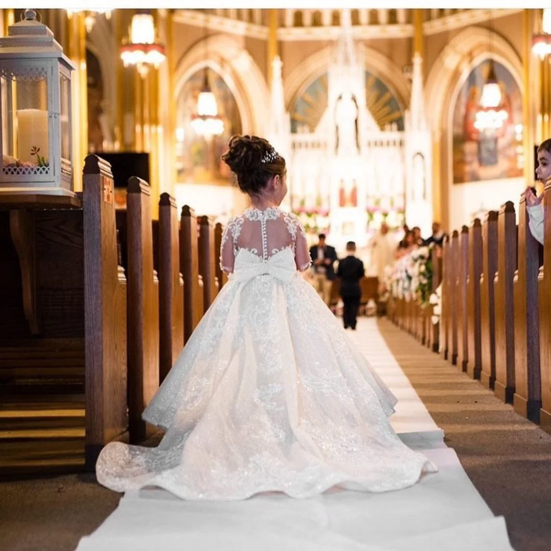

Appliques Bead Flower Girl Dresses Long Train With Bow Birthday Wedding Party Ball Gown Kids First Communion Princess Dresses