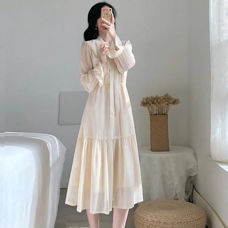

Dress Womennew Slim Fashion Retro Ruffle Dress Casual Butterfly Sleeve Dresses WomenKorean Female A-line Dress