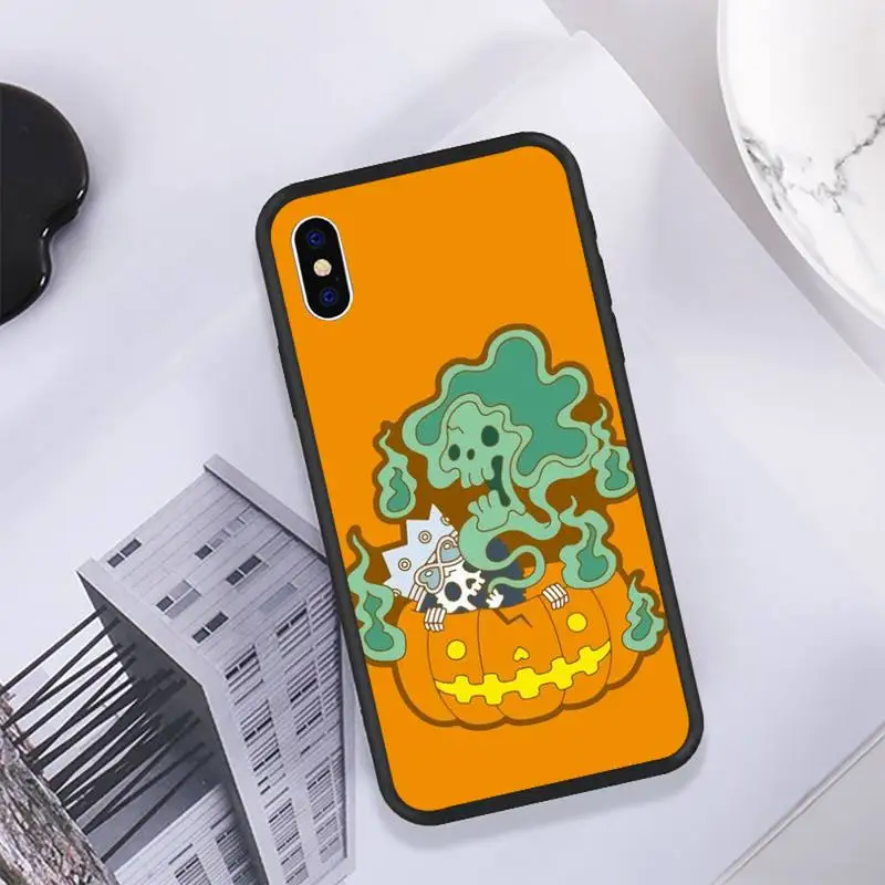 

YNDFCNB Pumpkin baby Phone Case for iPhone 11 12 Pro Max 6 6s 7 8 Plus XS XR 12mini SE 2020 Black Soft TPU Cover Silicone Coque