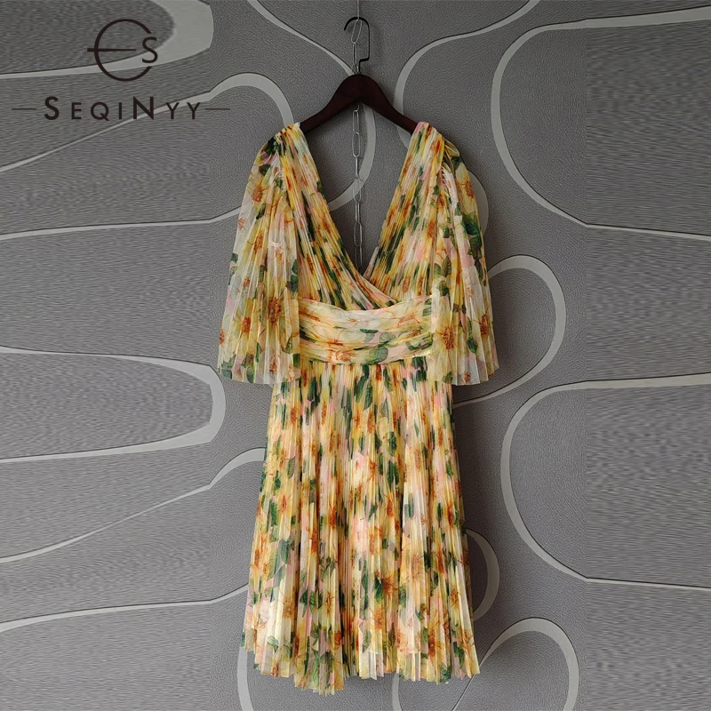 

SEQINYY Sexy Summer Dress Designer Women Short Sleeve V-Neck Backless Yellow Flower Print Pleated Pleated Holiday