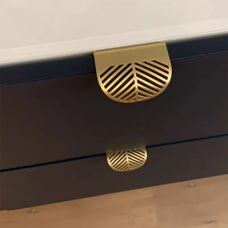 

Butterfly Dragonfly and Leaf Golden Brass Hidden Furniture Cabinet Brass Pull Handle