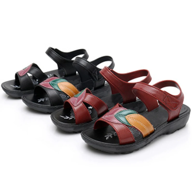 Женские сандалии с открытым носком на липучке плоской подошве удобные пляжные