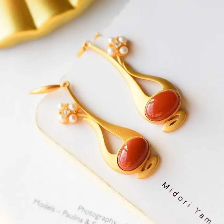 

You Are the Fox in the Smoke Wave. S925 Sterling Silver Full of Flesh South Red Earrings Ear Hook Inlaid Earrings Elegant and El