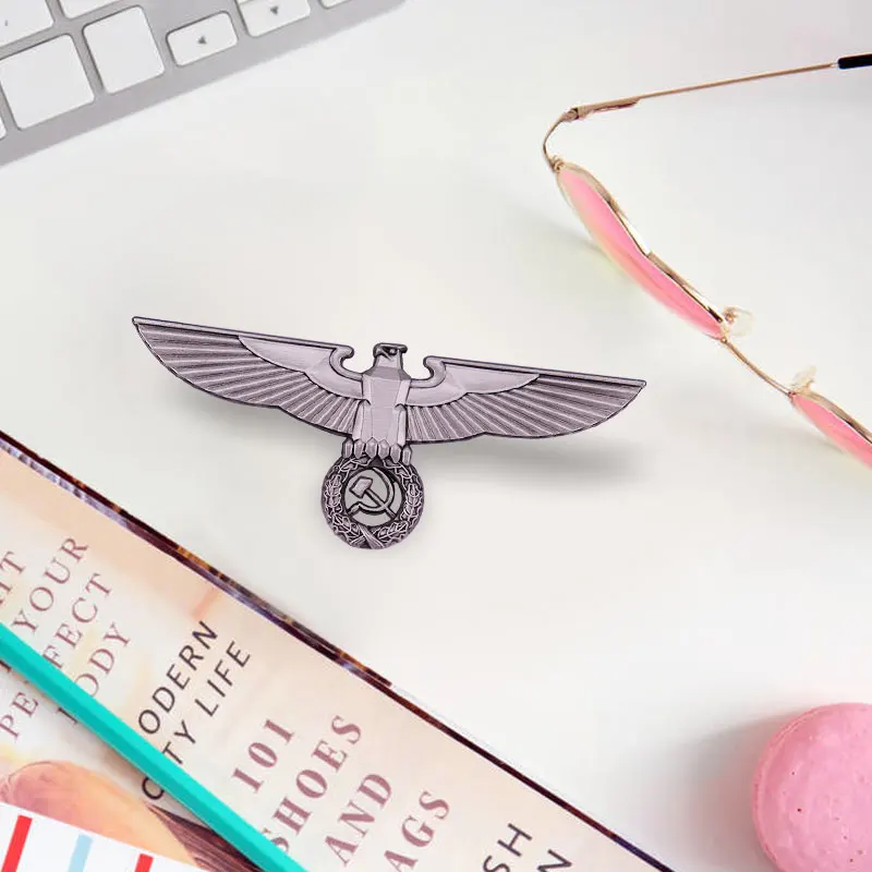 Брошь с орлом СССР социализм коммунизм значок Советский Союз победа медаль |