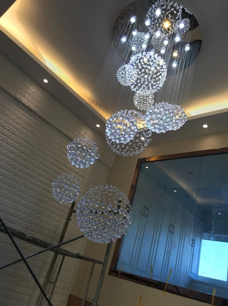 Candelabro de cristal K9 moderno para escalera, 11 Uds., lámpara LED de bola de cristal grande, diseño en espiral, accesorios de iluminación para sala de estar