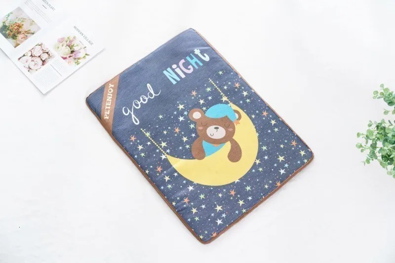 Benepaw мультфильм собака охлаждающий коврик Лето износостойкий Маленькие Средние большие собачьи матрасы-лежанки Дышащий моющийся Щенок Кровать водонепроницаемый