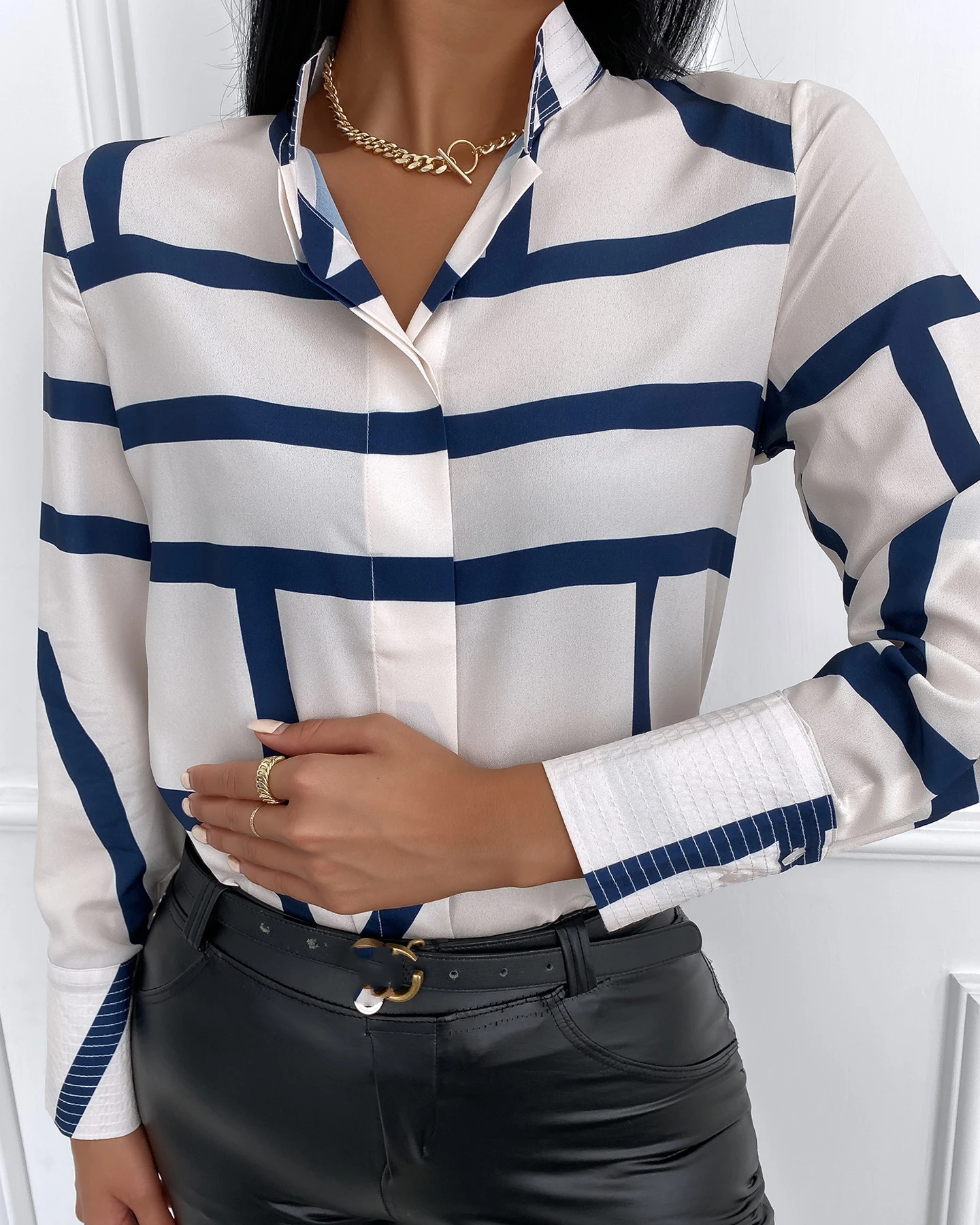 

2021 Women Spring Casual Striped Long Sleeve Casual Shirt Autumn Fashion Elegant OL Blouse White Turn-down Collar