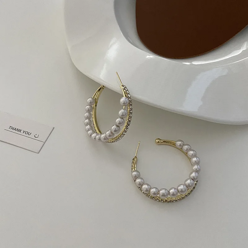 

LOVOACC Korea Sweet C Shape Simulated Pearl Earrings for Women Girl Gold Color Circle Rhinestones Hoop Earrings Wedding Jewelry