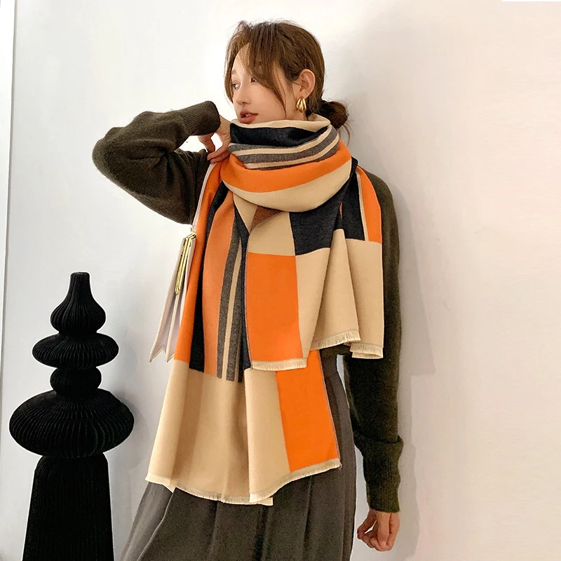 

2020 Luxury brand plaid scarves cashmere shawls women winter warm plaid shawl cloak ms thick blankets tassel scarf Holiday gifts