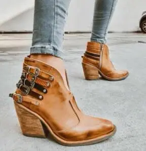 

2020 winter belt buckle thick heel women's low tube solid super high pointed boots