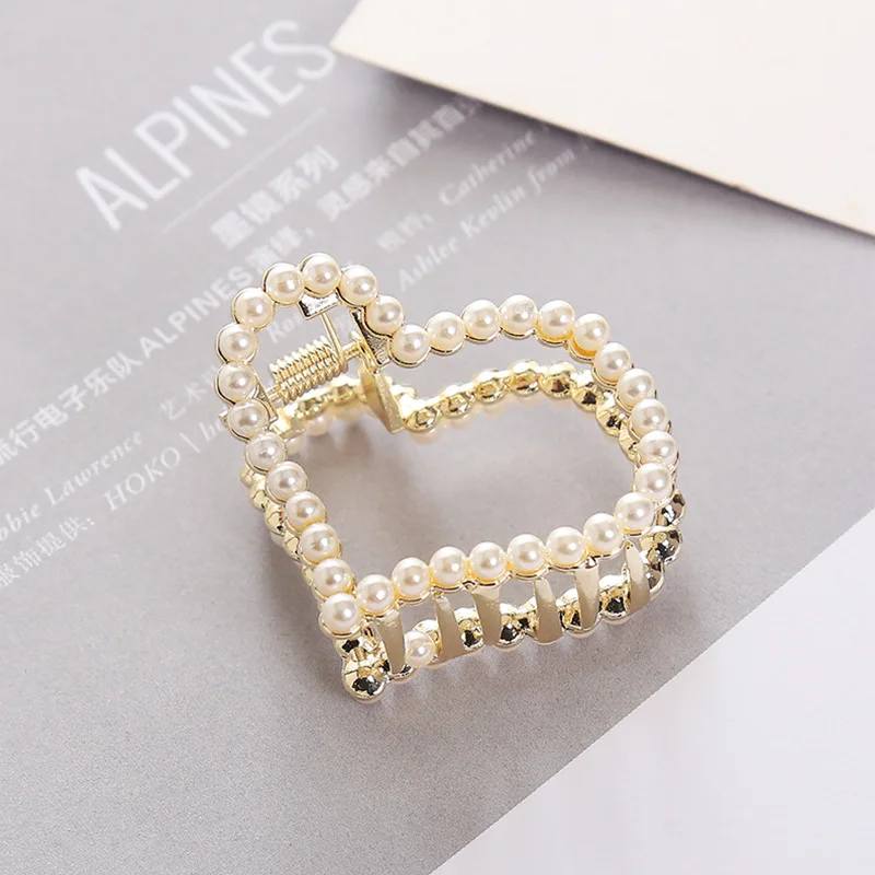 4 1Pc Geometric Pearl Hair Clip Crab Claw For Women Girls Hollw Full Rhinestone Metal Hair Claws Heart Fashion Hair Accessorie - Цвет: 4